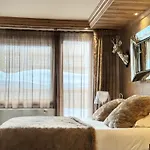 Tsanteleina Hotel