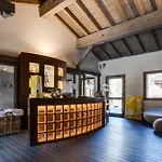 Hotel Tsanteleina 4*
