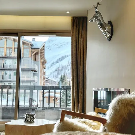 Tsanteleina Hotel