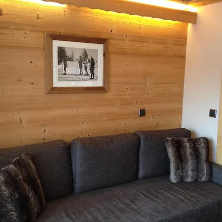 Hotel Tsanteleina 4*