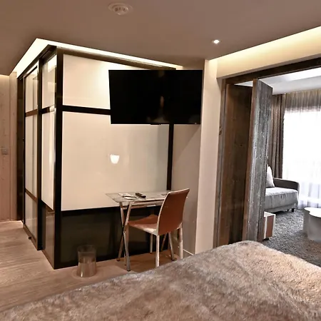 Tsanteleina Hotel Val-dʼIsère