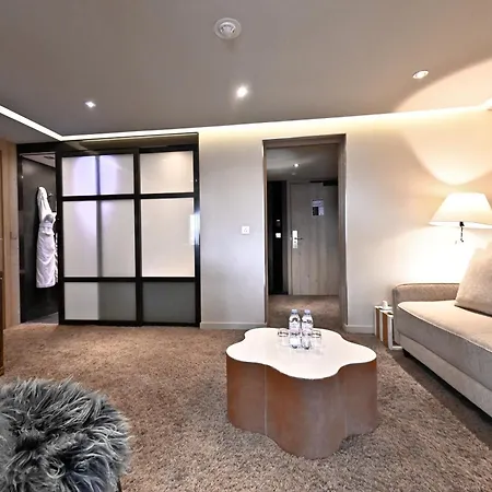 Hotel Tsanteleina Val-dʼIsère