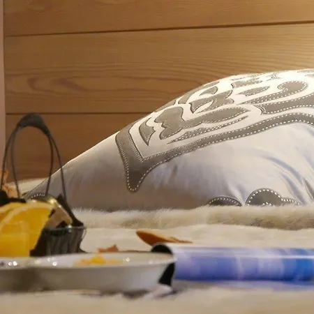 Tsanteleina