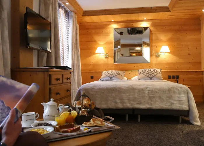 Tsanteleina 4*