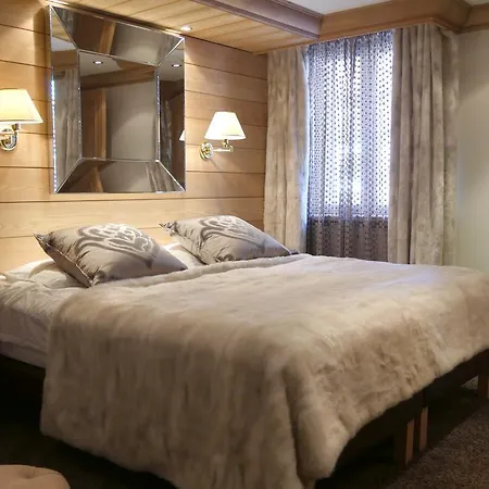 Tsanteleina 호텔 4*