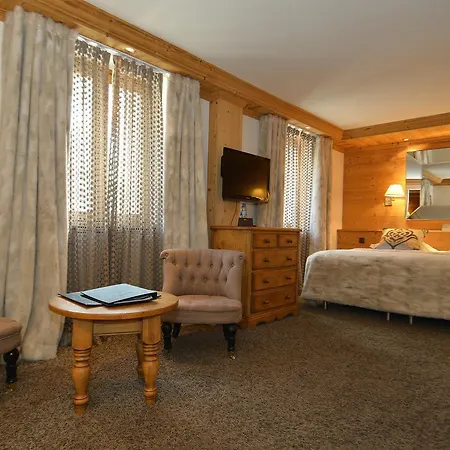 Tsanteleina Hotel