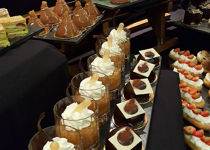 Hotell Tsanteleina 4*