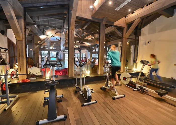 Hotel Tsanteleina 4*