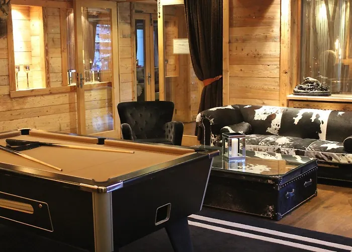 Hotel Tsanteleina 4*